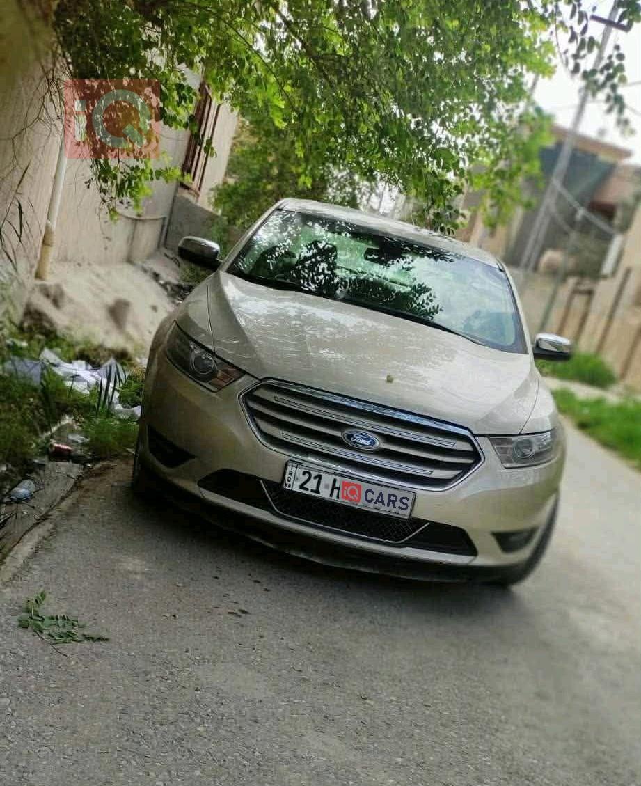 فورد تورس